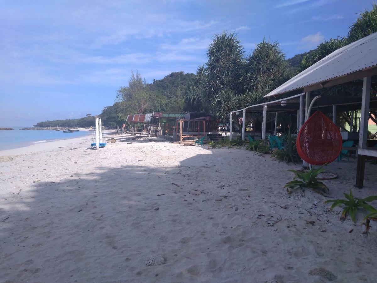 Pulau Weh Sabang Marifi Bed & Breakfast Paya Exterior photo